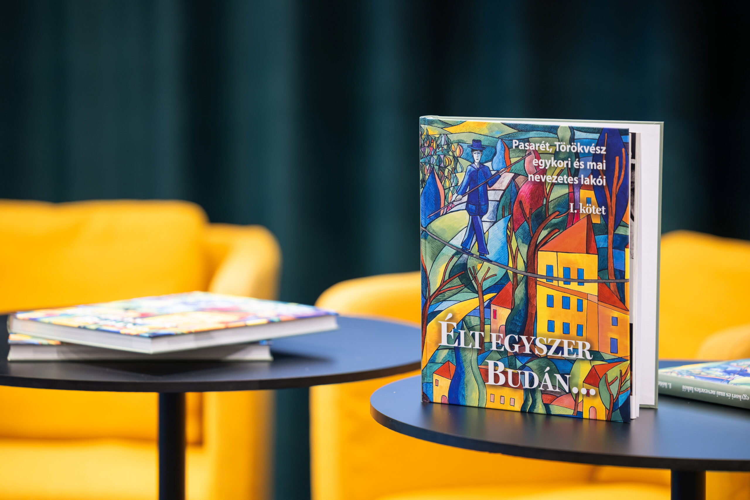 Élt egyszer Budán… I. kötete