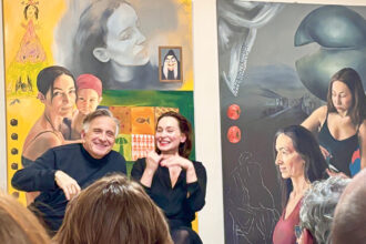 Hámori Gabriella színművésznő és régi barátja, kollégája, Mácsai Pál.